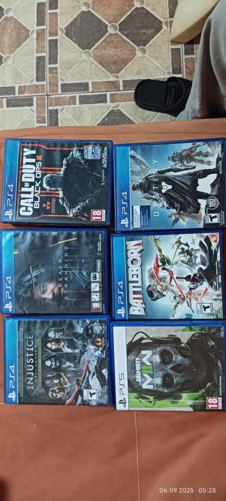 Дисклар сотилади PlayStation 4/5 га бор ассортиментлар куп холати зур