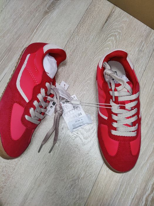 Adidași Zara noi din piele și textil mărimea 32 și 34