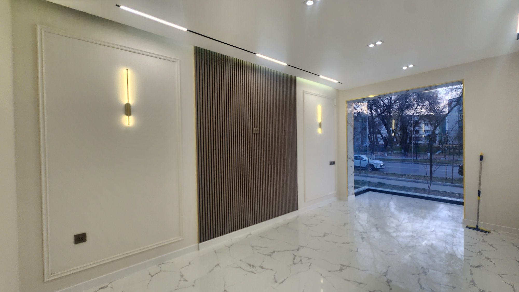 Sotiladi! 3 xonali, 95 m²  не жилой