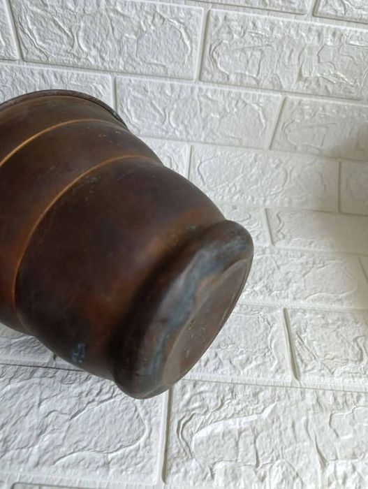 Стара бакърена кашпа