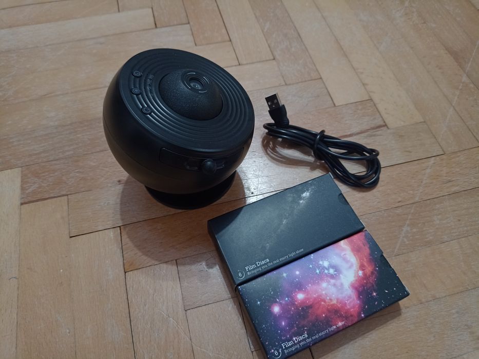 Proiector Galaxii si Cer Instelat, Sistemul Solar, Pamant, Luna