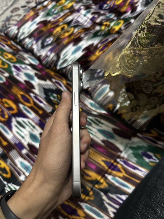 Iphone 15pro max sotiladi