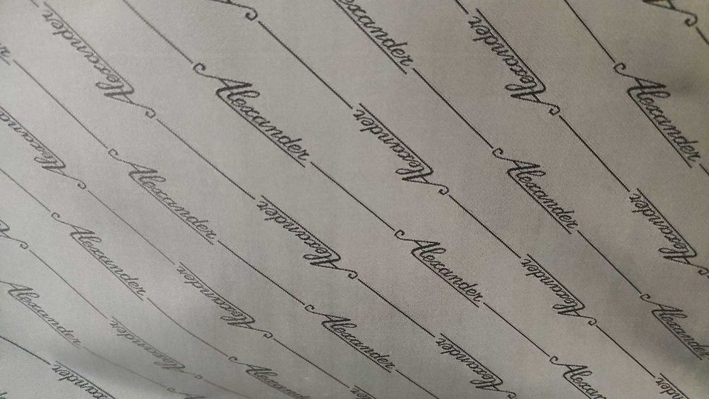 Немски куфар от старото производство-от плат и кожа