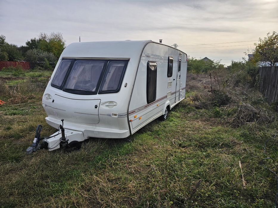 Rulota caravana elddis 2005 4 locuri