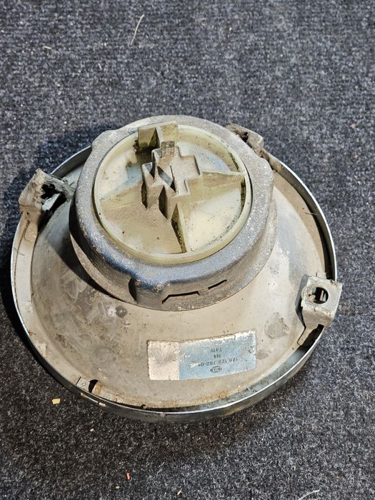 Far BMW Seria 5 (E28?)