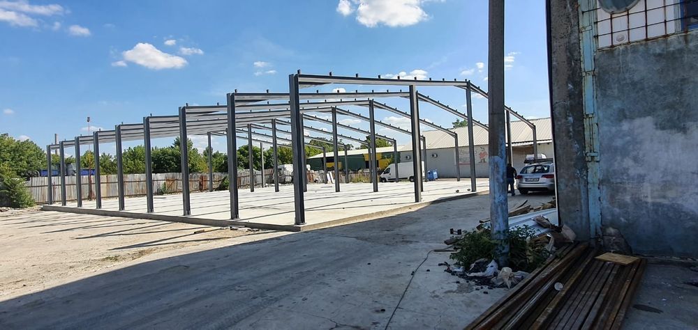 Structura metalica invelita cu panou sandwich, placa beton