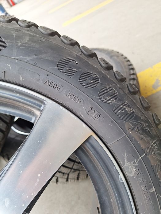 Anvelope 225/55/17 iarna  - tinte GOODYEAR ultragrip