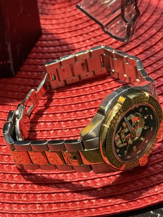Часовник Philipp Plein