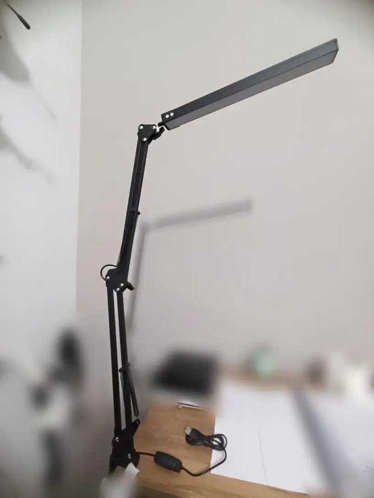 Lampa de birou cu led