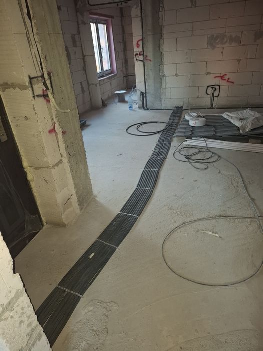 Electrician cu experienta