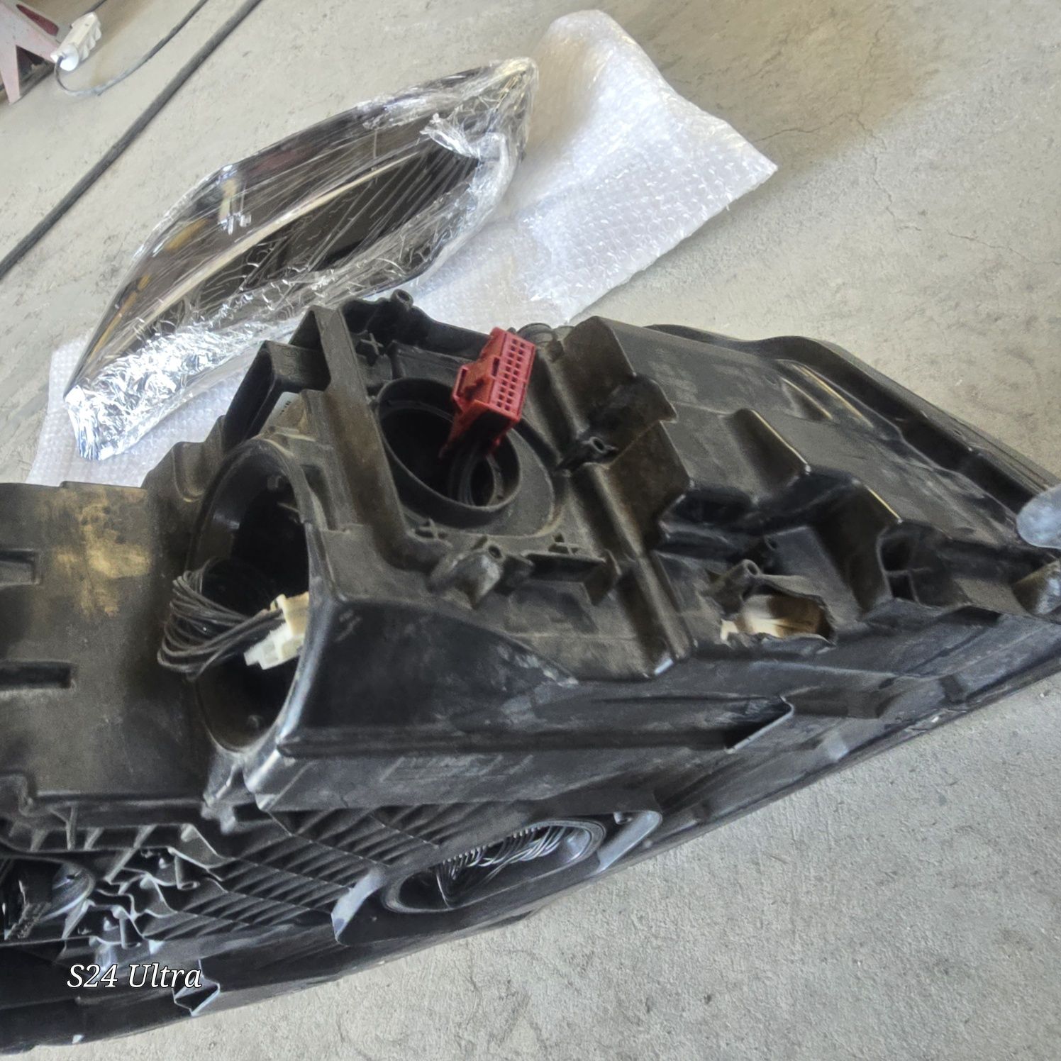Audi A8 4H0941035 D4 фейслифт матричен ляв фар
