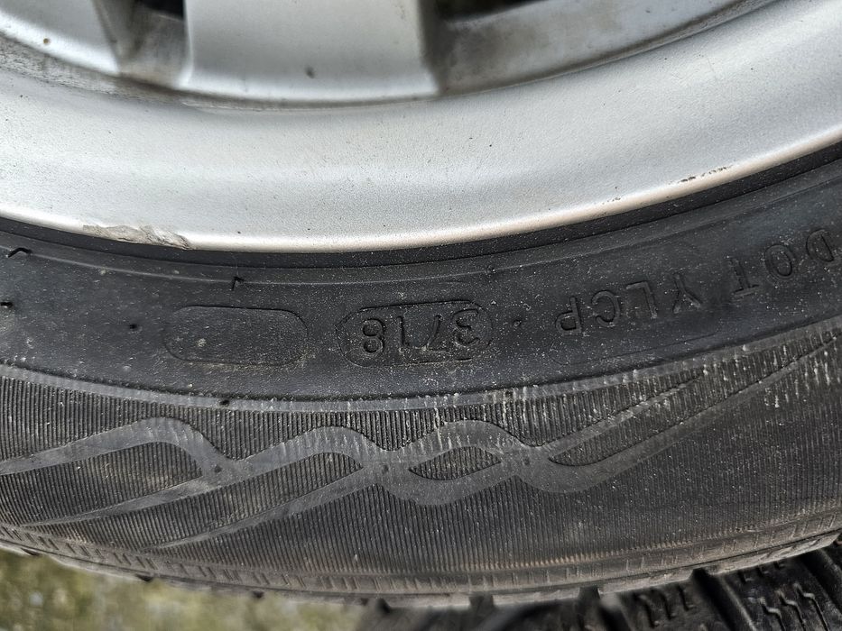 Зимни гуми с джанти за БМВ 3 серия