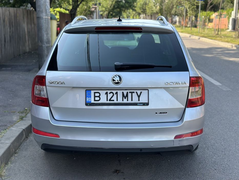 Skoda octavia 2015/1,4 benzina 140cp/ proprietar