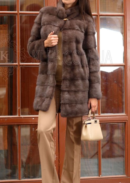Шуба норковая коричневая
