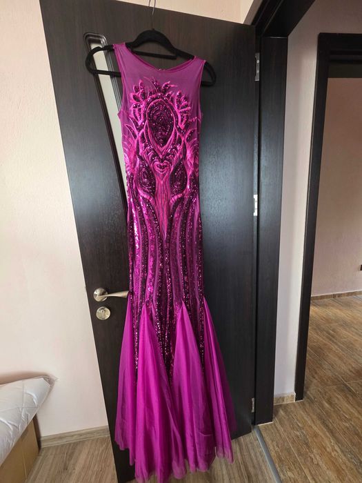 Феерична официална рокля размер С 36