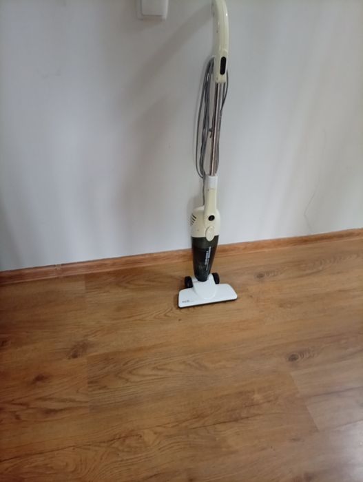 Мини пылесос в отличном состоянии