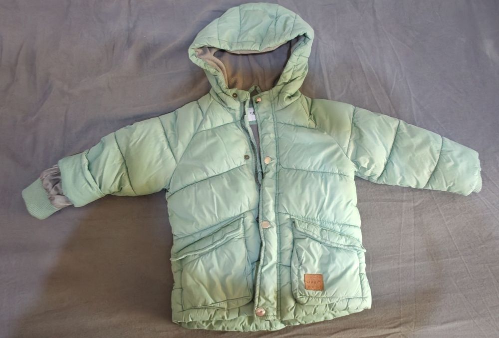 Зимно якенце на марката Reserved