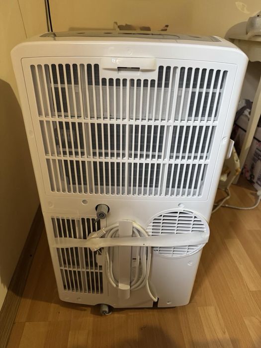 Мобилен климатик Whirlpool PACW29COL