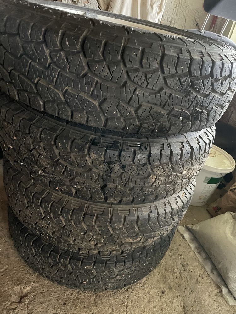 Гуми за джип 205/70/16 c hankook dynapro ATM