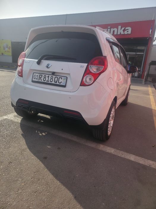 Продам 2018 Spark R2 A/T Евро Чистая