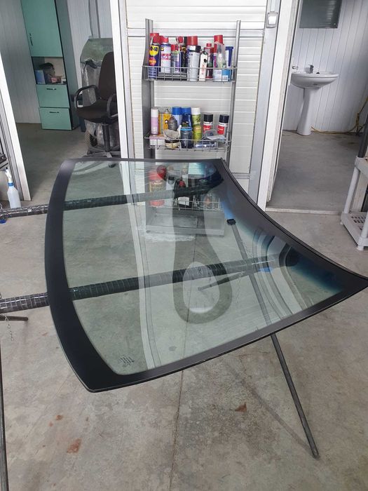 Parbrize -Vanzare , Montaj ,  Reparatii