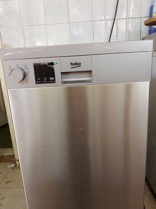 Съдомиялна мащшна Beko
