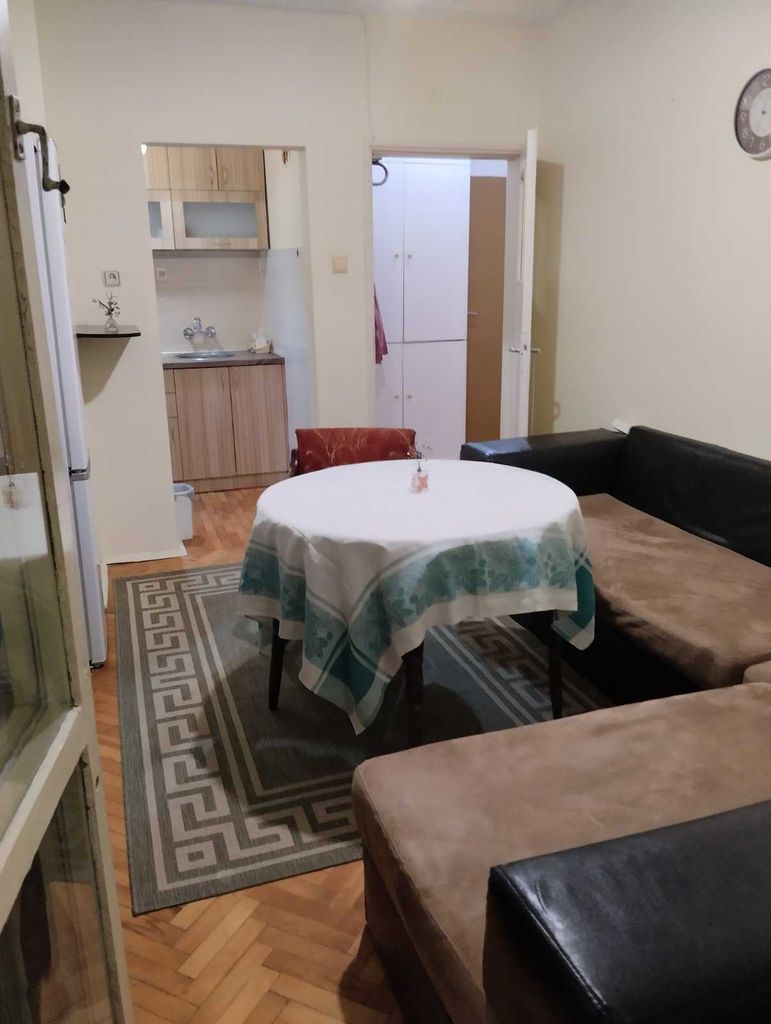 Дава се под наем Двустаен апартамент в Плевен, Дружба 4 - 50 кв.м за 280.5 € - Снимка #5