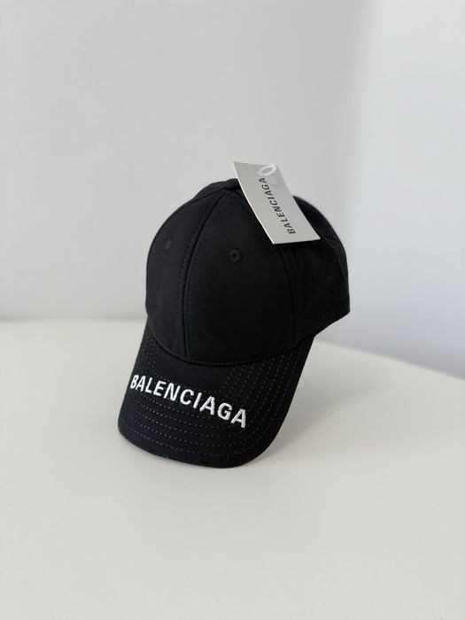 Sapca BALENCIAGA super calitate