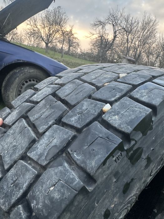 Гума за камион 215 75 17,5