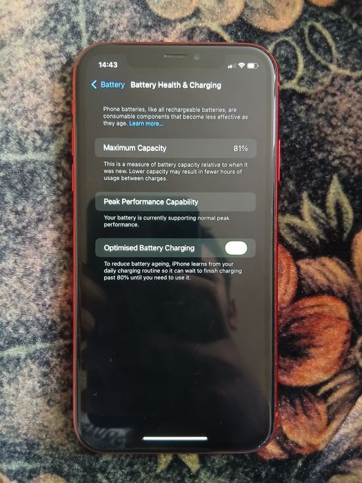 Продавам Iphone Xr