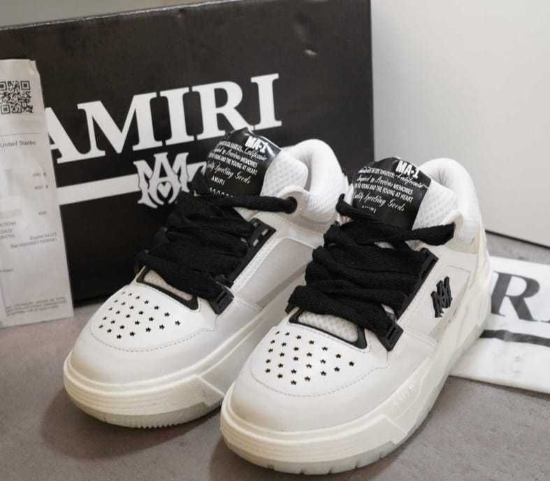 AMIRI ALB ( verificare colet )