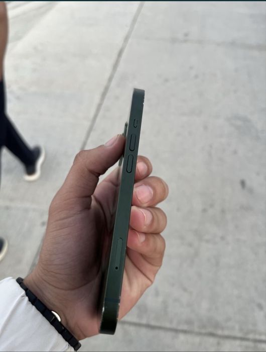 Iphone 13 100% yomkst