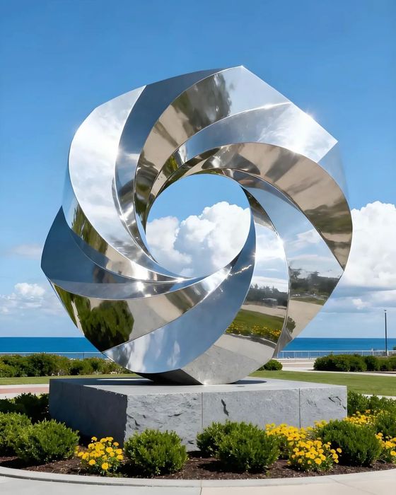 Дизайнерские скульптуры ээ