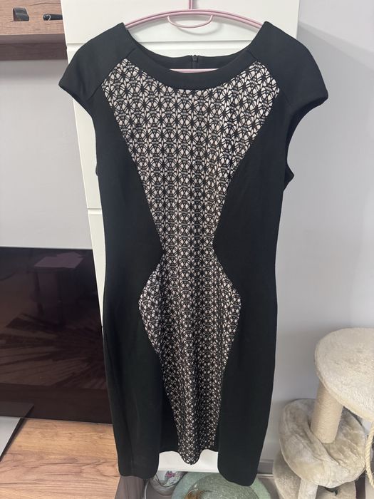 Елегентна дамска рокля