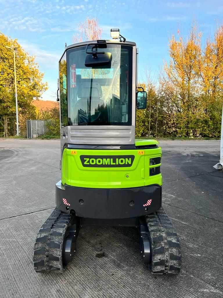 Mini Excavator 2,8t NOU ZOOMLION Premium cu Garantie 60 LUNI