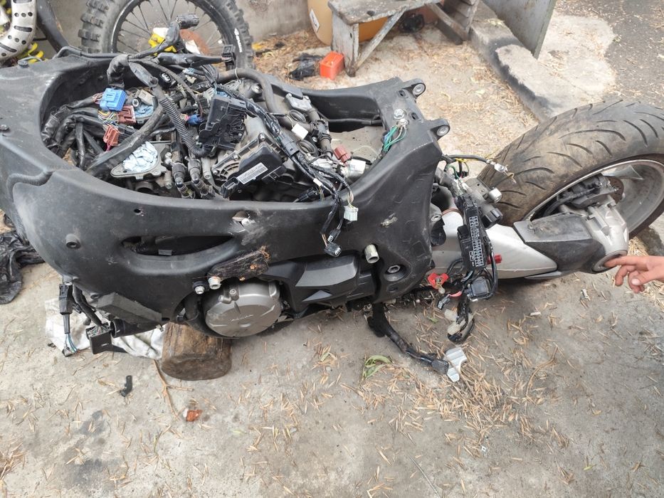 Honda vfr 1200 piese