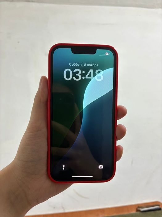 Айфон 13 в хорошем состояний