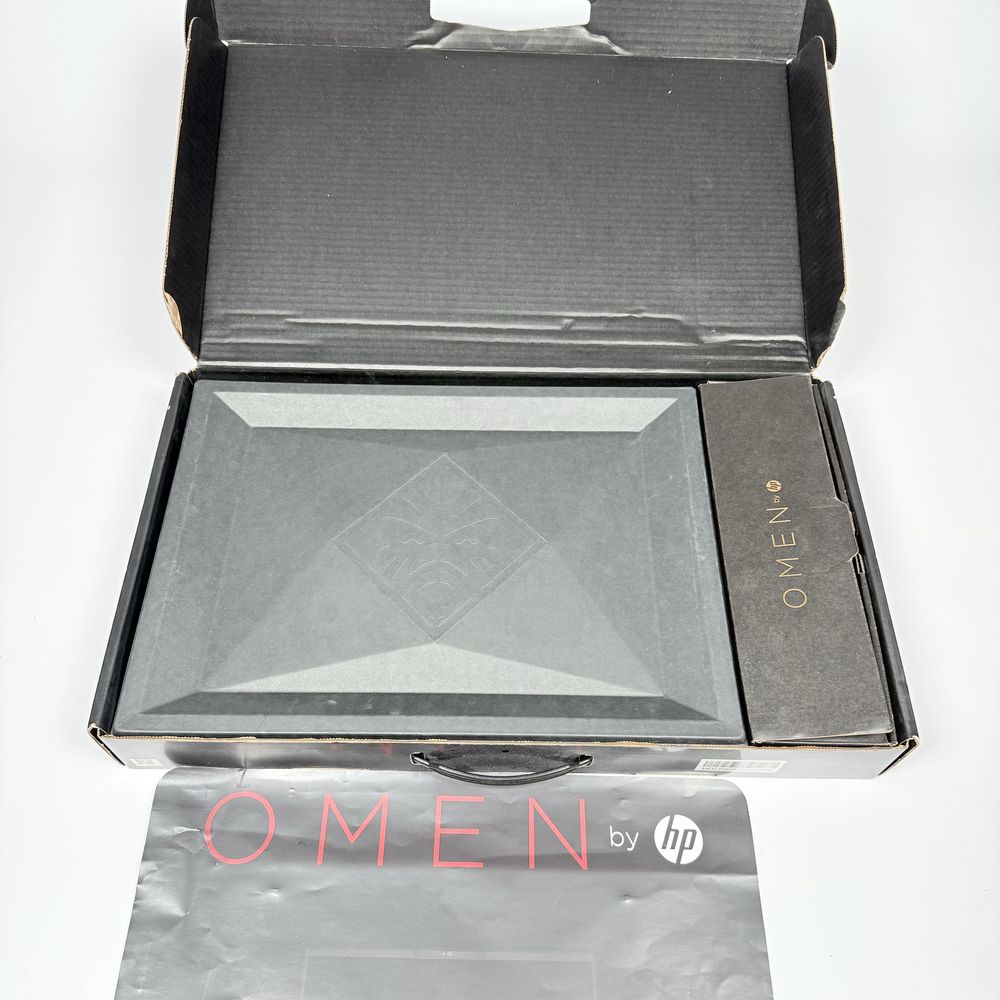 HP Omen 15/RTX 2060 6GB/i5-9300H/16GB DDR4/512GB NVMe/RGB клавиатура