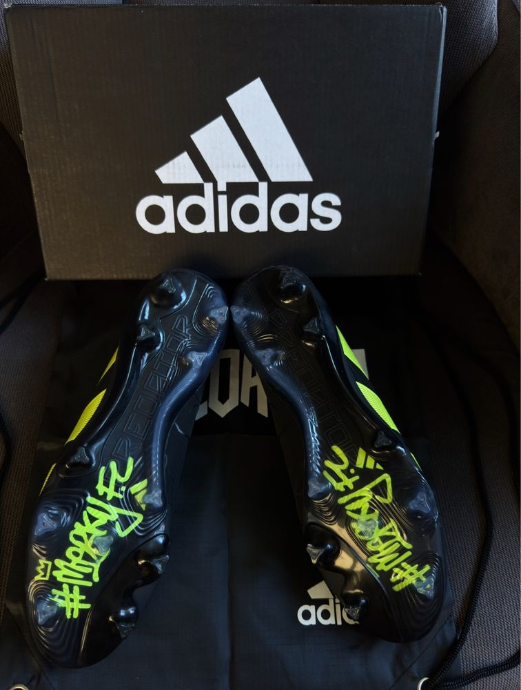 Мъжки бутонко Adidas Predator Hybridtouch 2.0