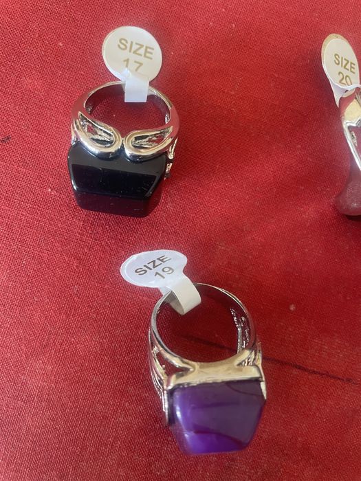 Inele interesante din metal electroplacat