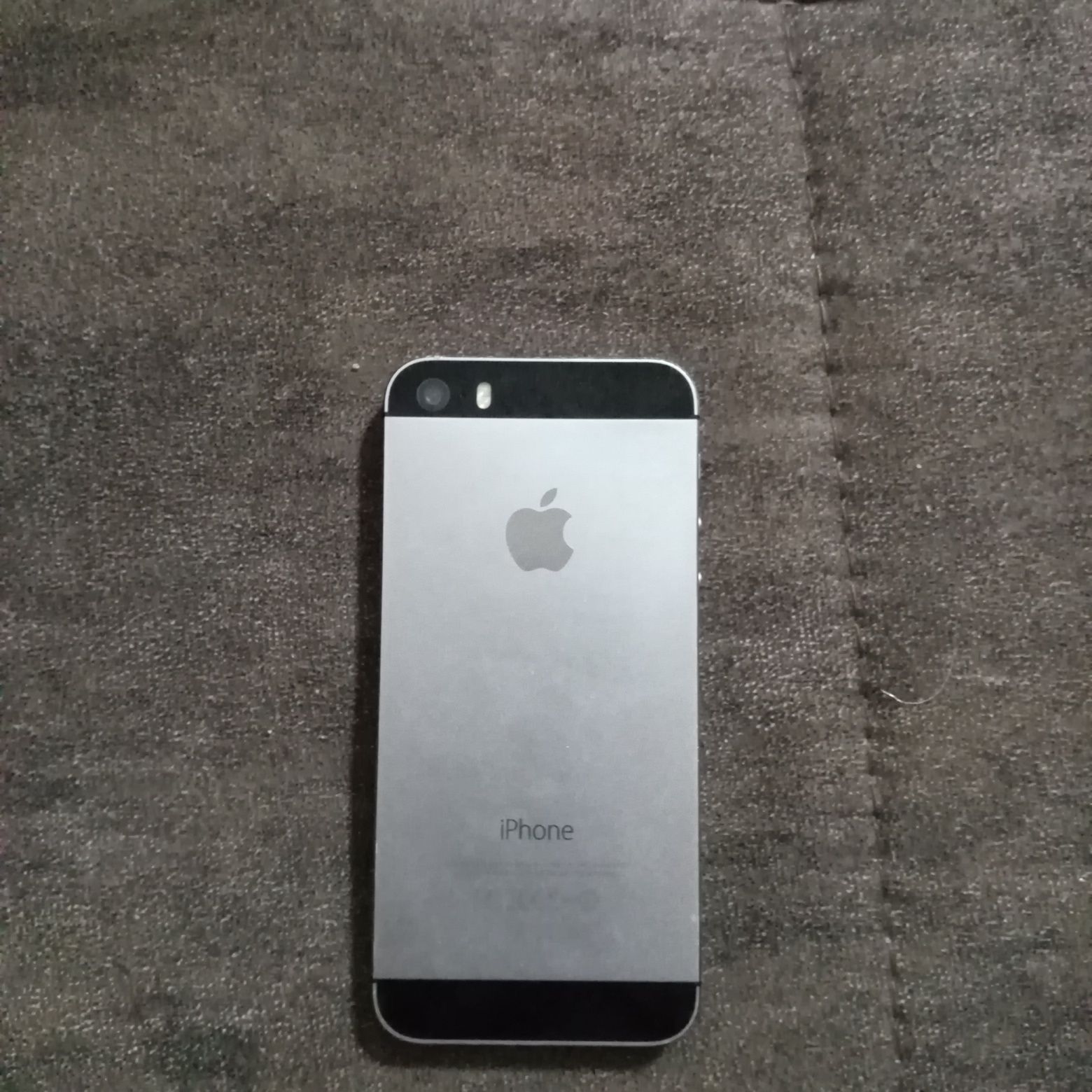 Iphone 5s sotila