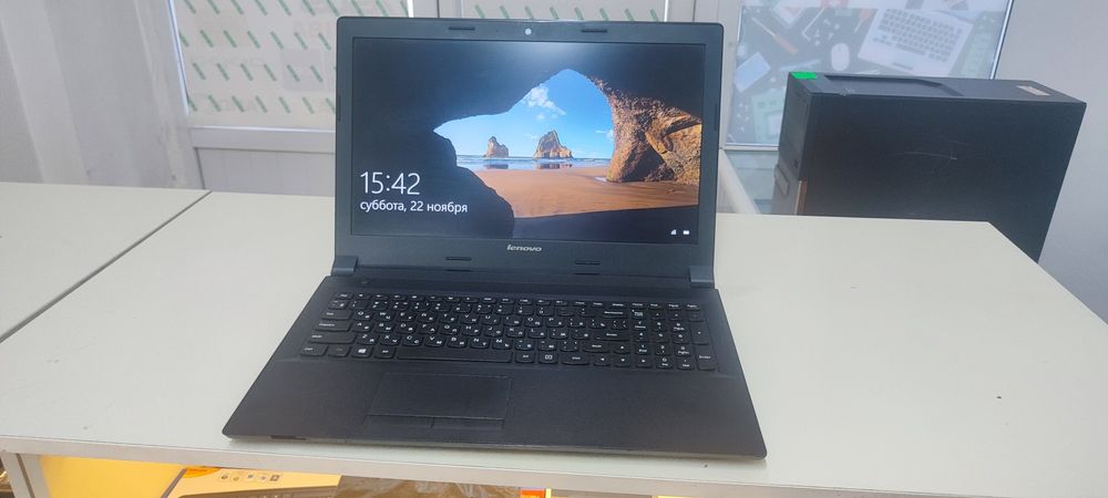 Ноутбук lenovo i3