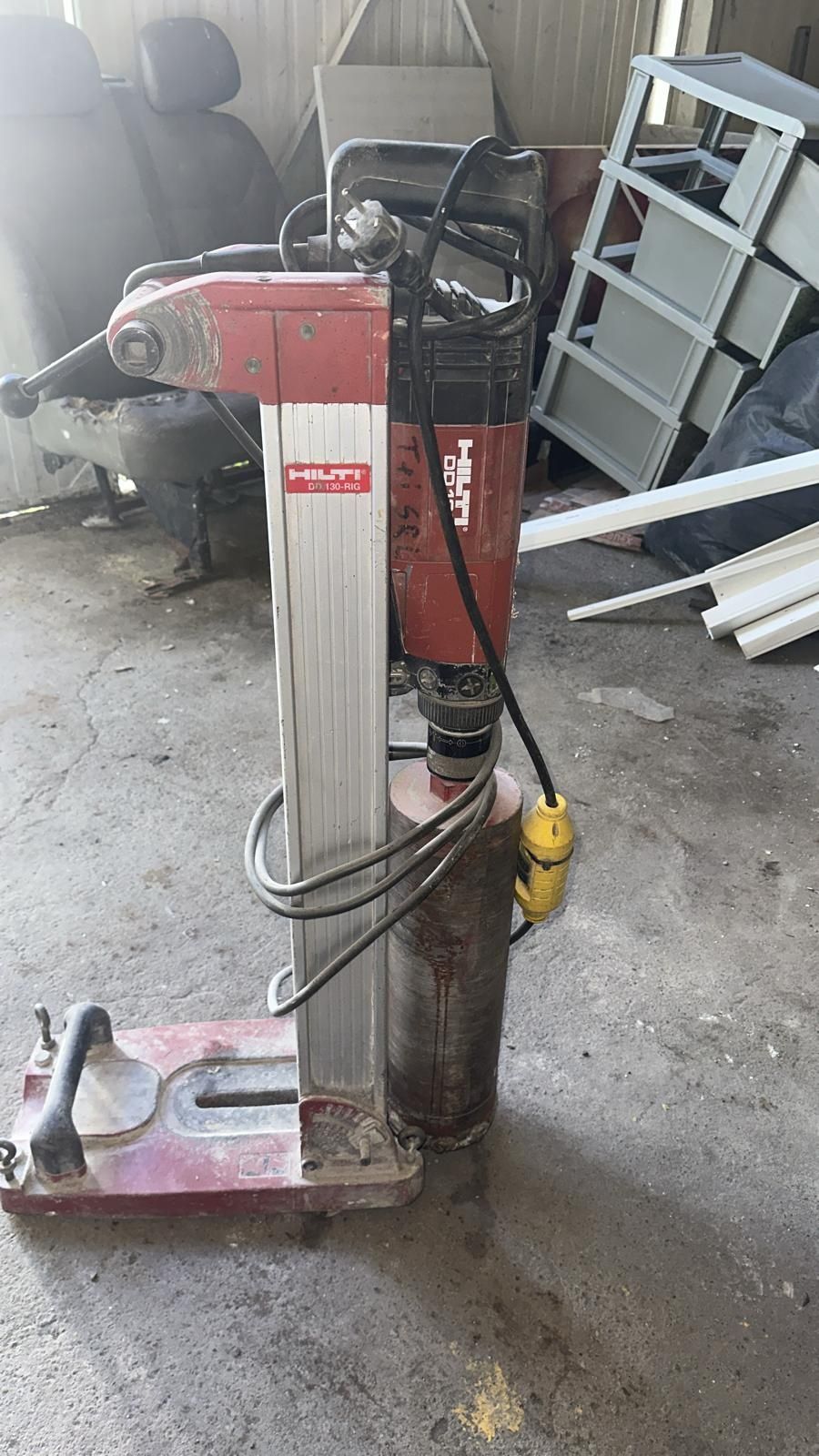 Hilti D130 maşina de carotat