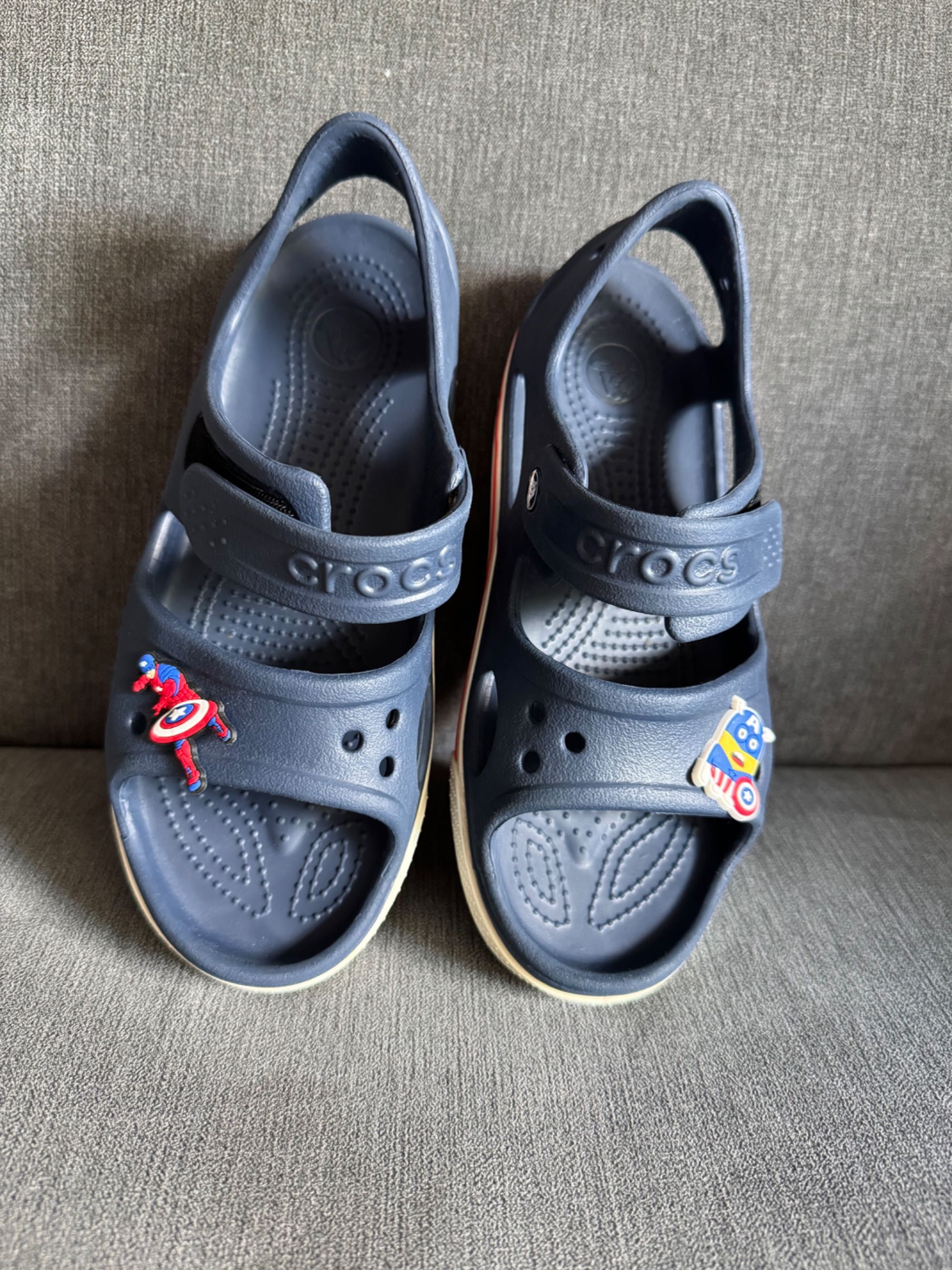 Продавам Сандали Crocs