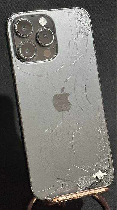 Oferă! iPhone 14 Pro Max! Pentru piese!!