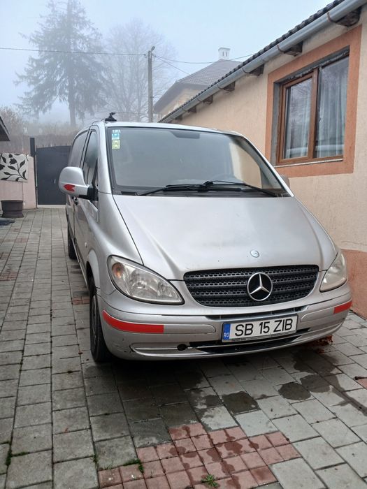 Vând microbuz state foarte  bună