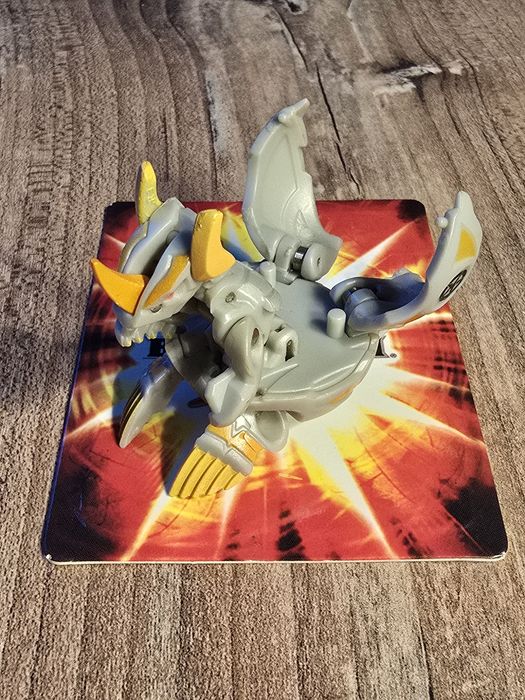 Bakugan original Haos Helix Dragonoid