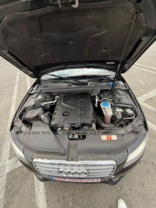 Vând Audi A4 b8 1.8TFSI
