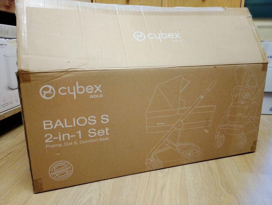 Cybex Gold Balios S пълна оригинална окомплектовка+ подаръци