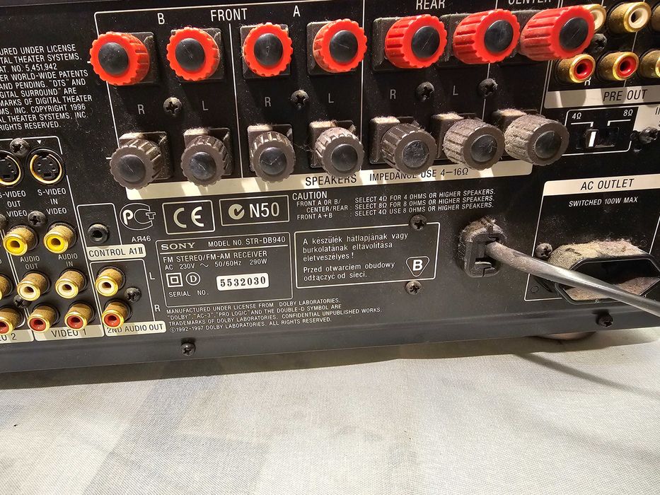 Defect Amplificator Sony STR-DB 940 QS demembrez